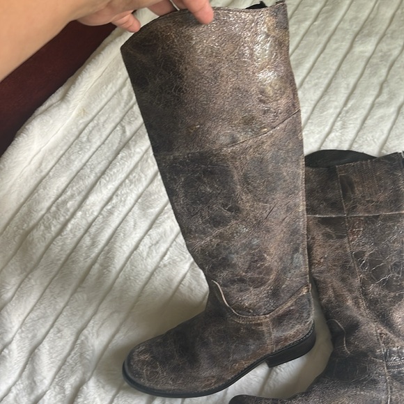 Steve Madden Roverr Boot Tall Crackle Brown Leather Riding Bootie - Picture 11 of 14